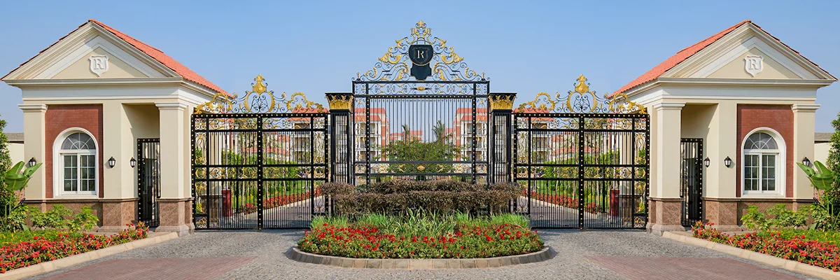 best Compounds in Golden Square